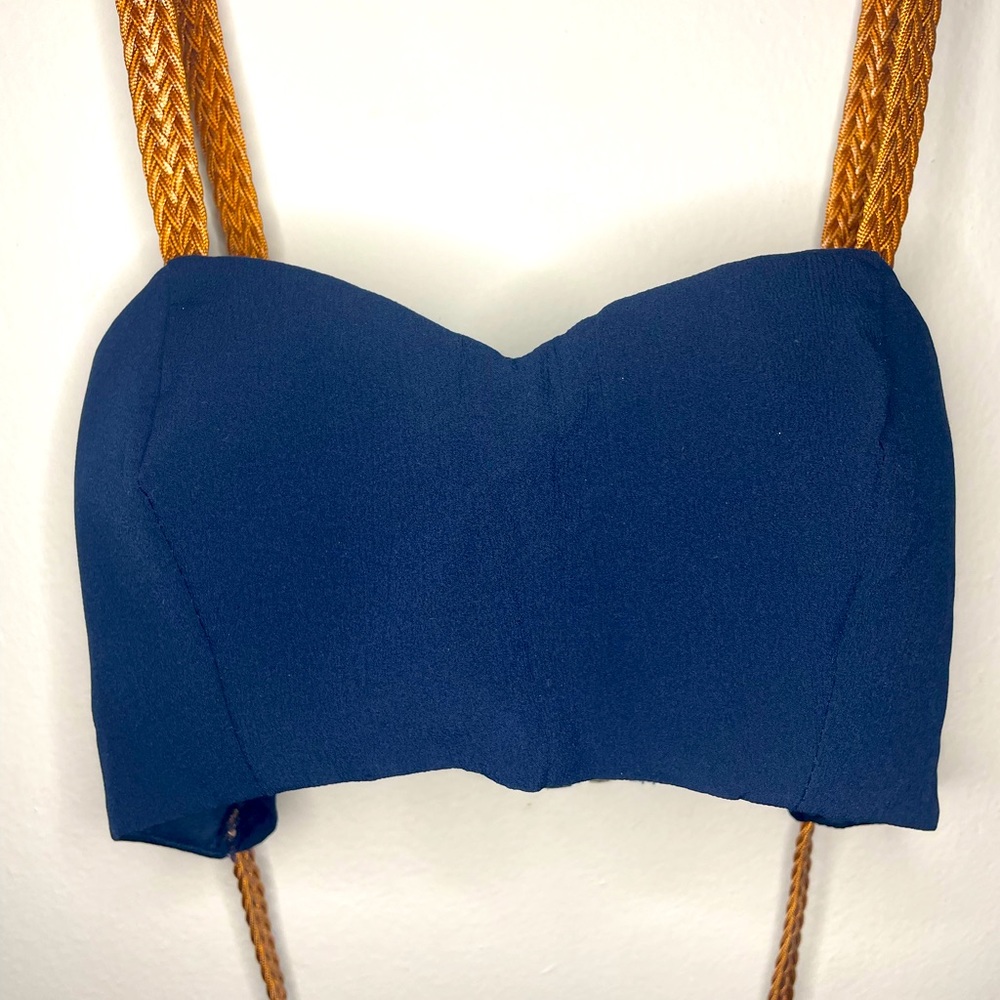 Crop Top with Wrap Around Your Waist 💙
